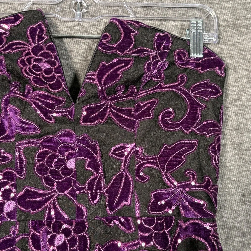 Dress The Population Fernanda Gown Midnight Plum Strapless Floral Sequin Small - Picture 7 of 14